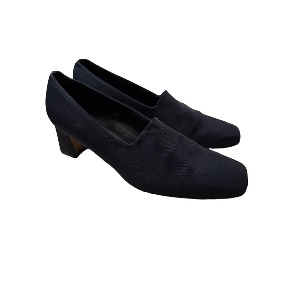 Vintage Evan-Picone Navy Blue Flats & Loafers Size 9.5